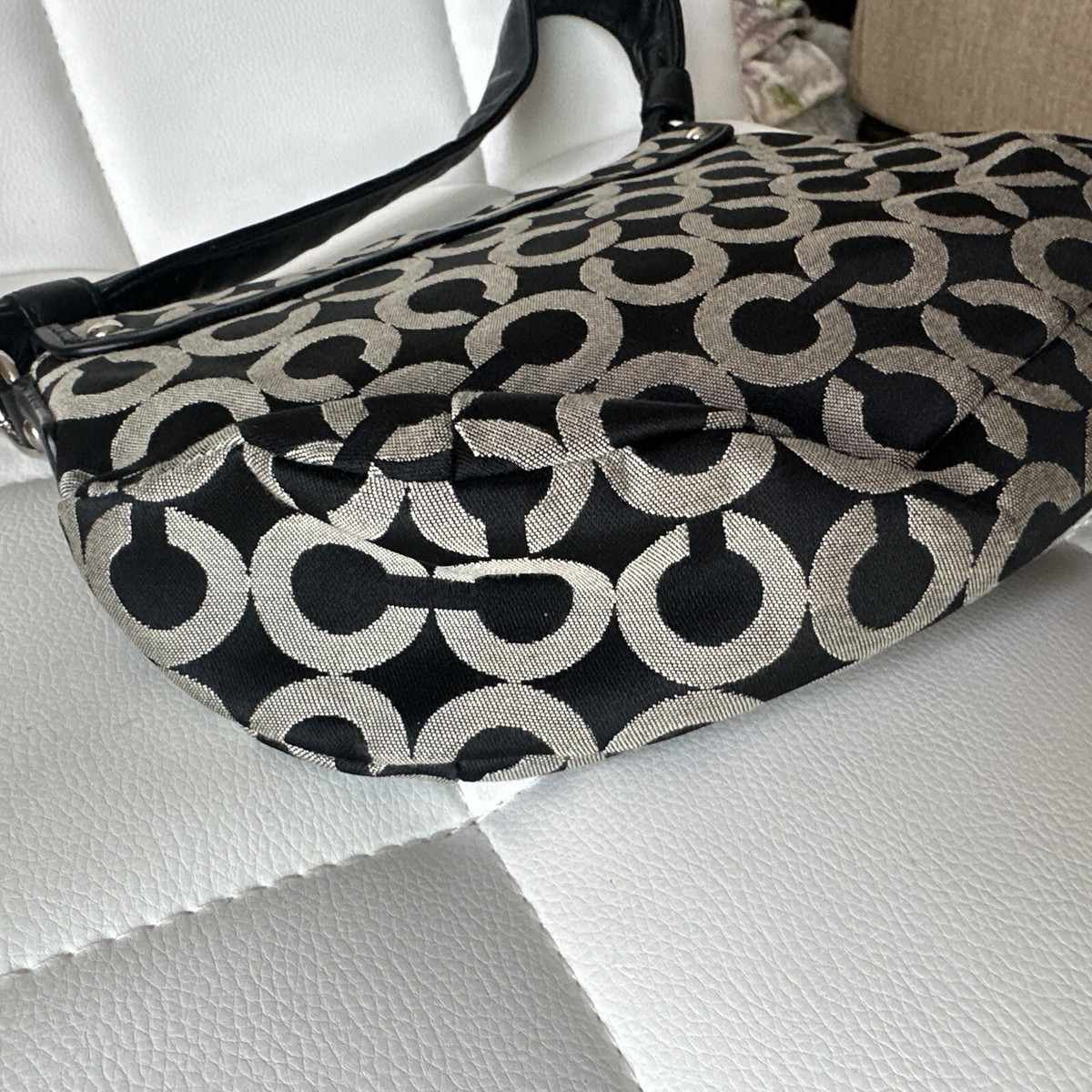 Coach Signature Art Black Tote Handbag Purse Shoulder Bag Hobo Y2K