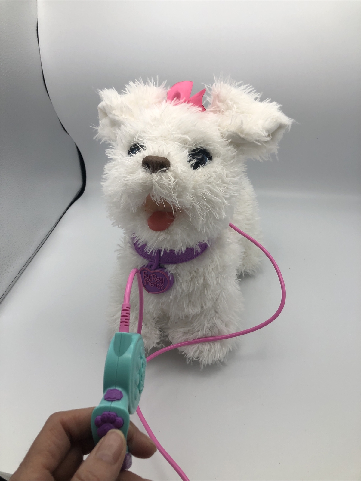 hasbro gogo my walkin pup