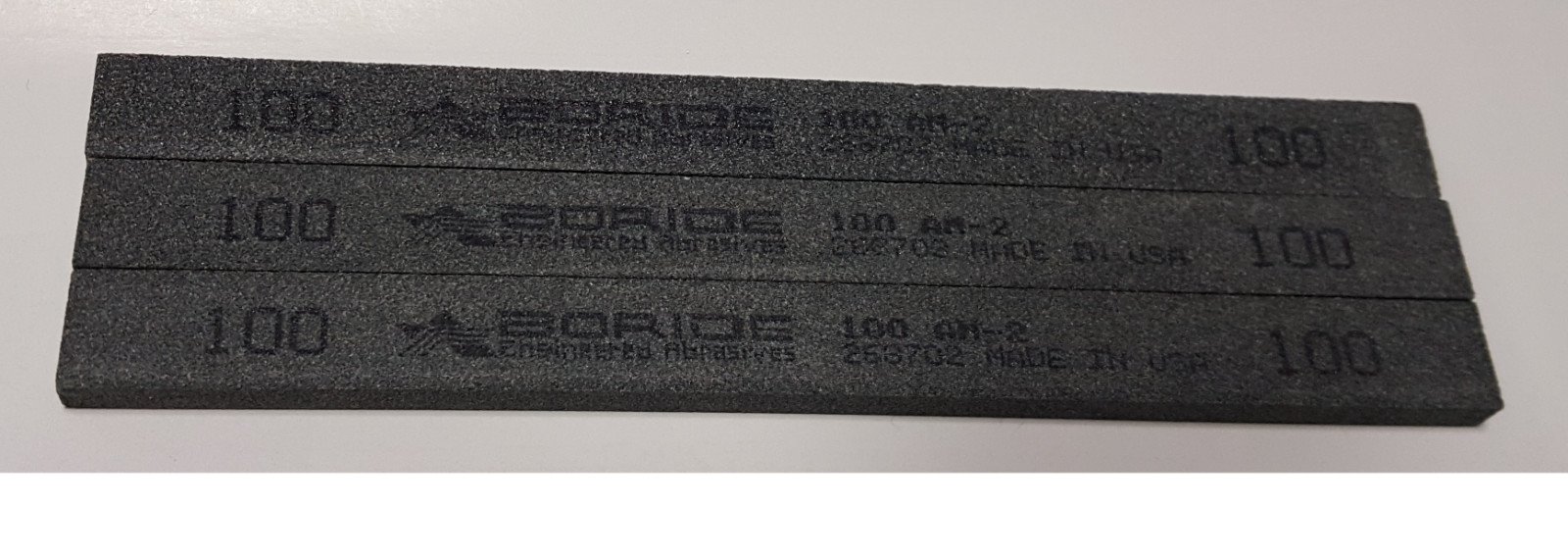 Pierre à polir grain 100 oxyde d'aluminium AM-2 abrasif général 023300