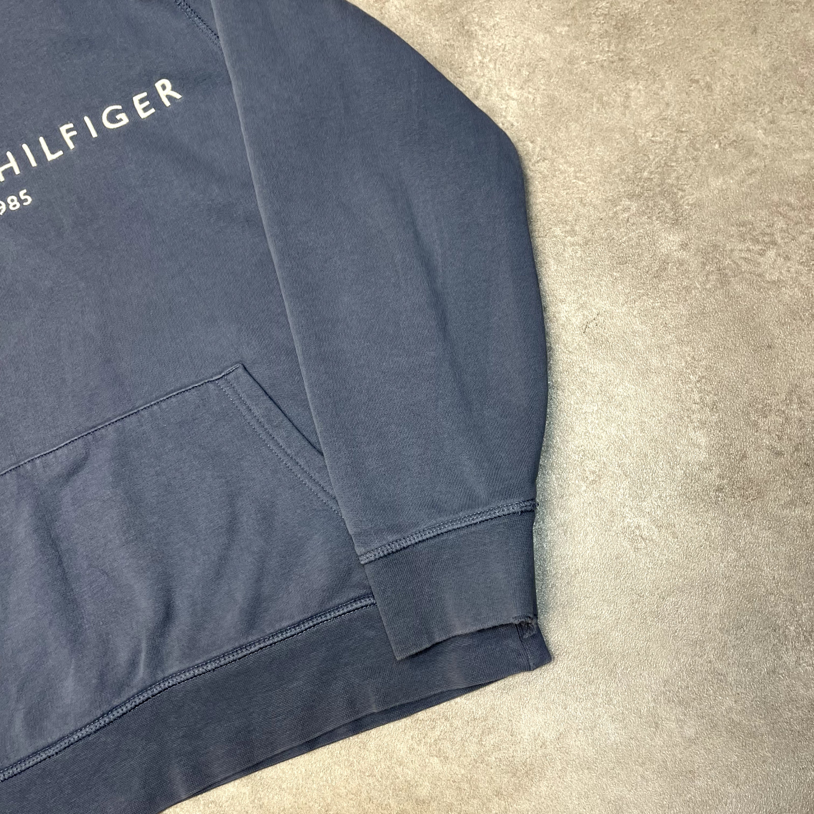 Tommy Hilfiger Hoodie Mens Medium Spellout Y2K Vintage Sports Sweatshirt, Blue image 5