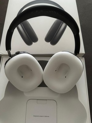 Apple AirPods Max Over-Ear Kopfhörer Bluetooth Schwarz mit Smart Case