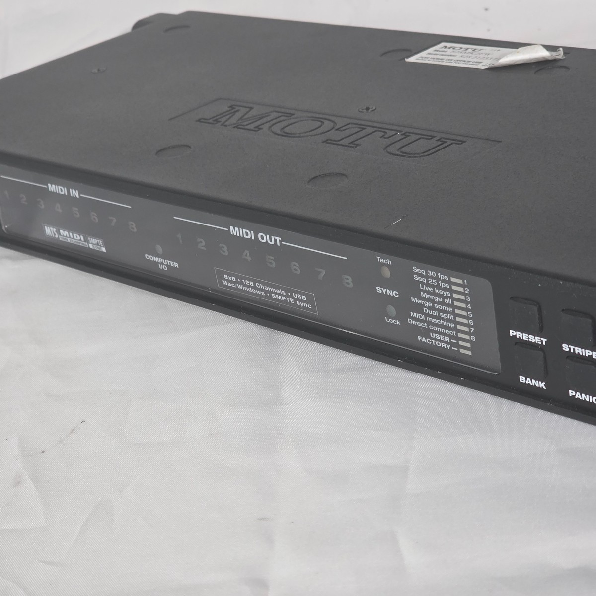 MOTU MIDI Express XT USB 8x8 Black MIDI Interface & Synchronizer