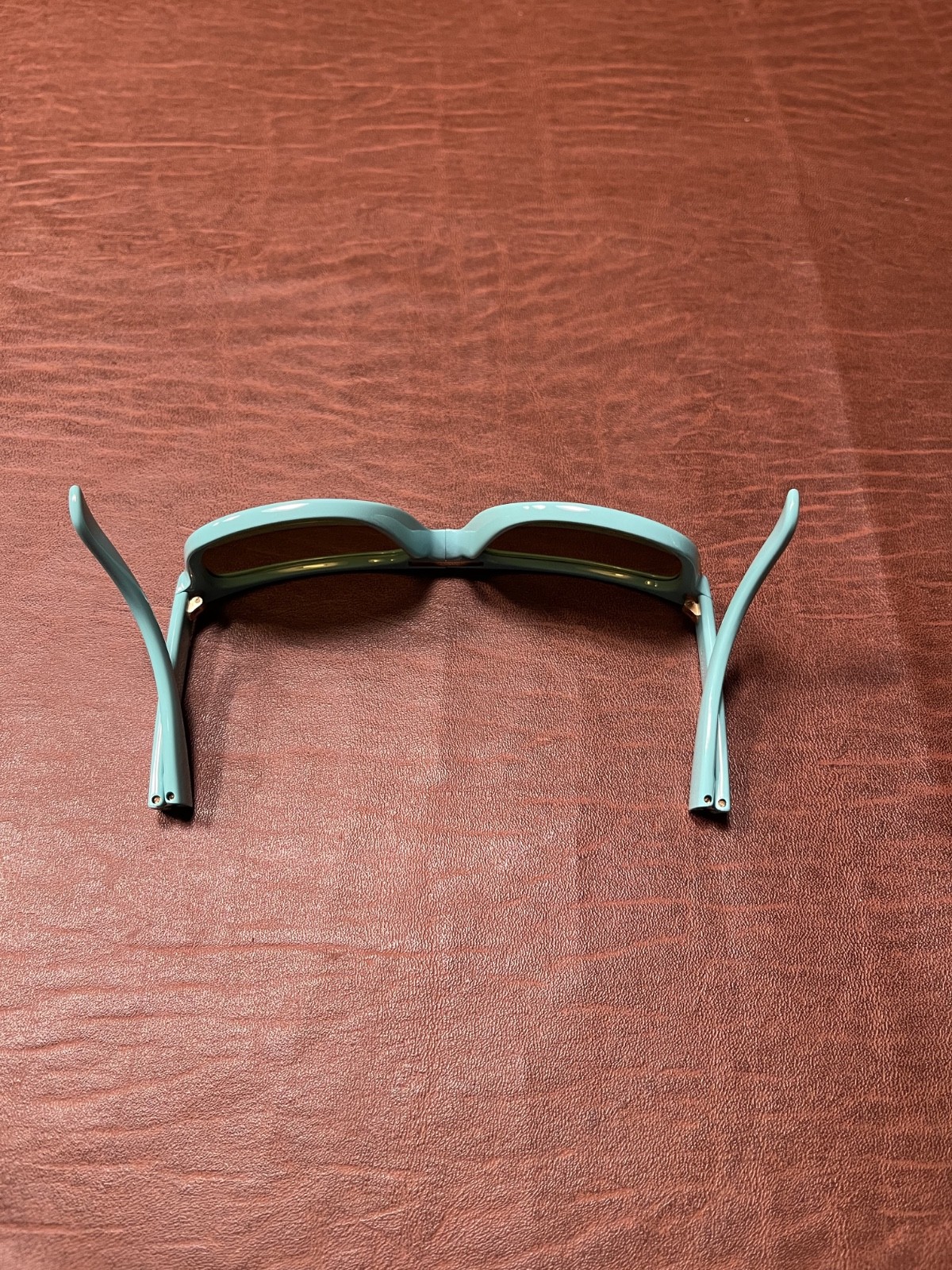 Authentic Foldable Burberry Sunglasses - image 10