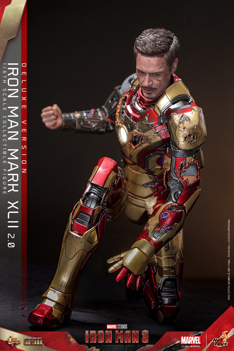 Hot Toys MMS759D66 Iron Man 3 Mark 42 XLII 2.0 Deluxe Version 1/6