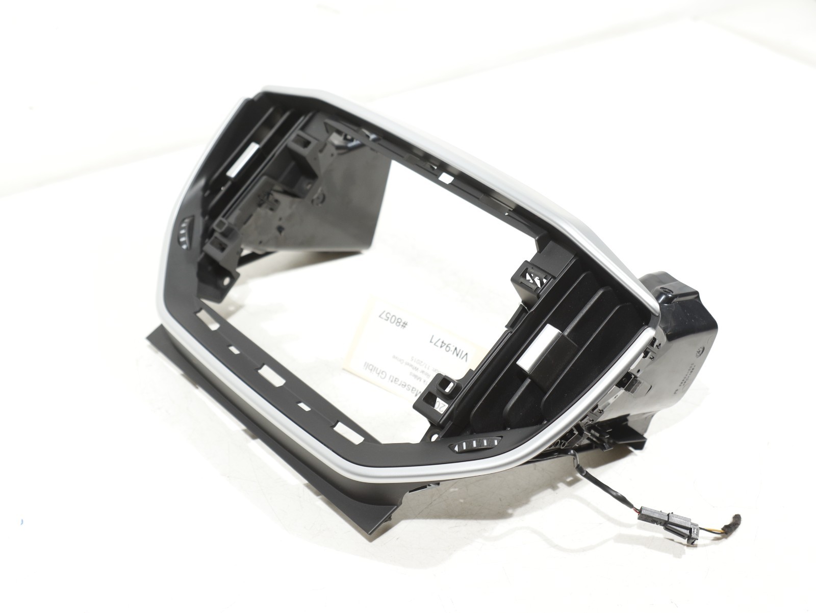 2014-17 Maserati Ghibli Center Dash Display Bezel Air Vent Grille 6700190600 OEM