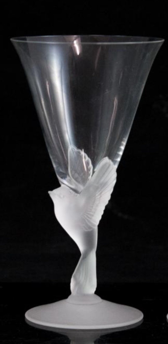Sasaki Lalique Style Crystal Frosted Dove Bird Stem Goblet/Wine Glass  6-3/4” T