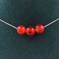 Halskette 3 Perlen Roter Chalcedon 8 Mm. Kette Aus Edelstahl Damenhalskette