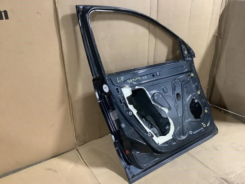 Saturn Outlook XE 2007 2009 puerta delantera izquierda lado del conductor carcasa gris oscuro metálico Foto 2 de 4