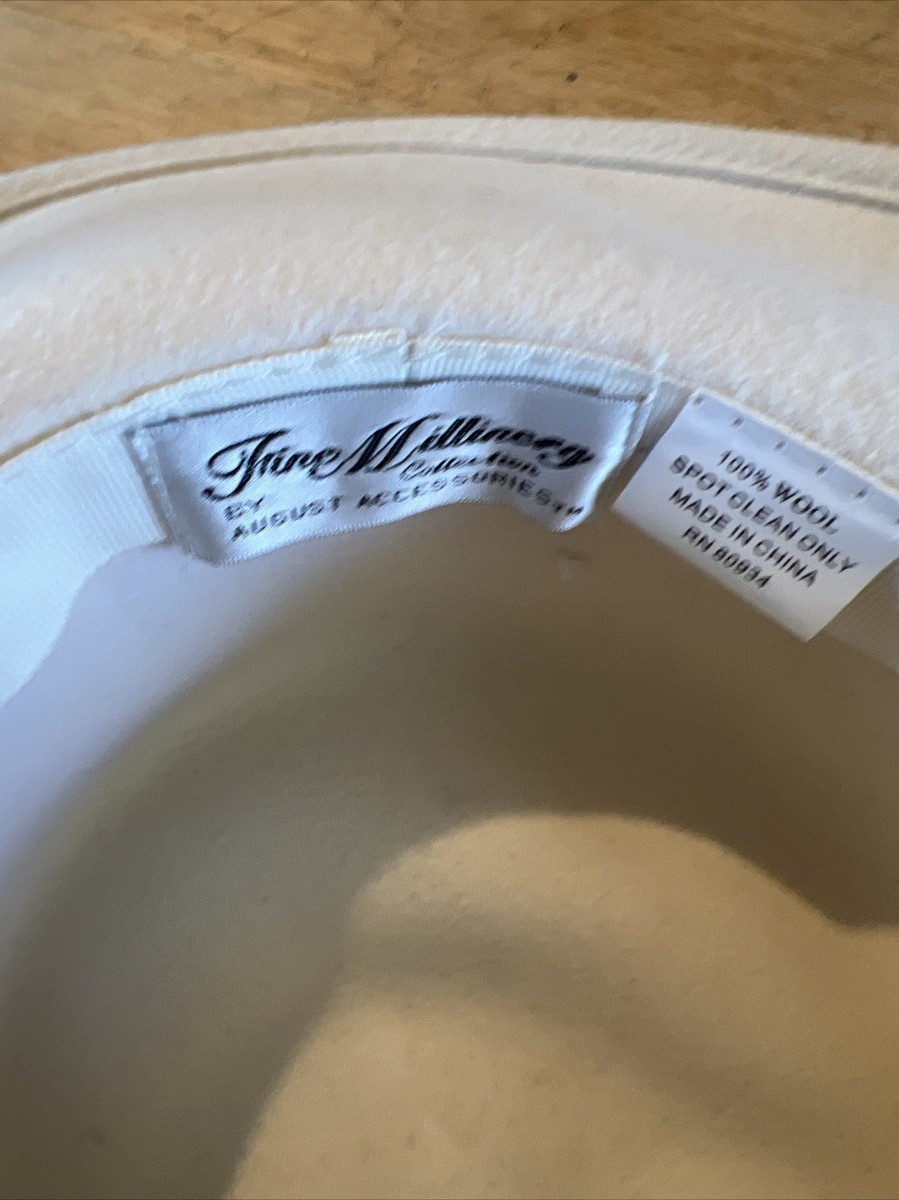 August Accessories Fine Millinery White Hat 100% Wool Size M AUGUST ACCESSORIES FINE MILLINERY BLACK WHITE HAT, 100% Wool  main image 3