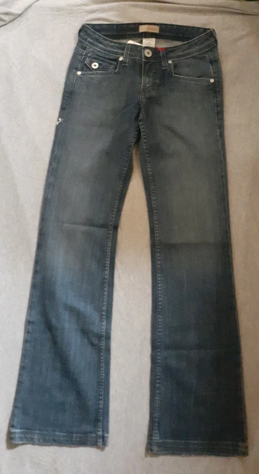 Jeans Denim of Virtue lavado oscuro corte boot tiro bajo 25 nuevos con etiquetas para mujer Foto 2 de 4