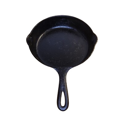 Griswold #6 Cast Iron Skillet Large Logo 699G Erie PA USA Vintage Seasoned 9''