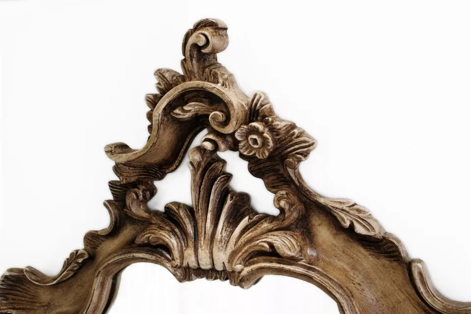 Par de espejos de pared tallados estilo rococó italiano Foto 4 de 4