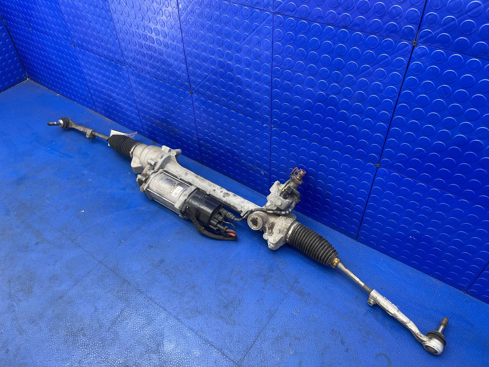 2014-2019 BMW I8 OEM FRONT ELECTRIC POWER STEERING GEAR RACK AND PINION