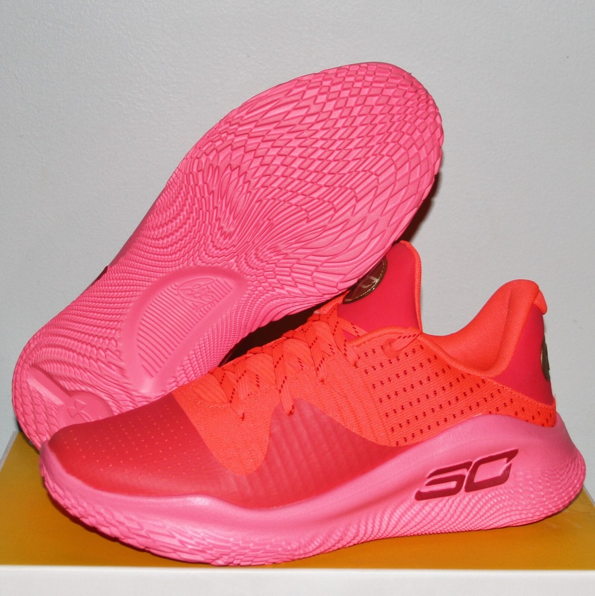 シューズ(男性用) UNDER ARMOUR CURRY 4 LOW FLOTRO Basketball shoes Under Armour CURRY 4 LOW FLOTRO blue | AD