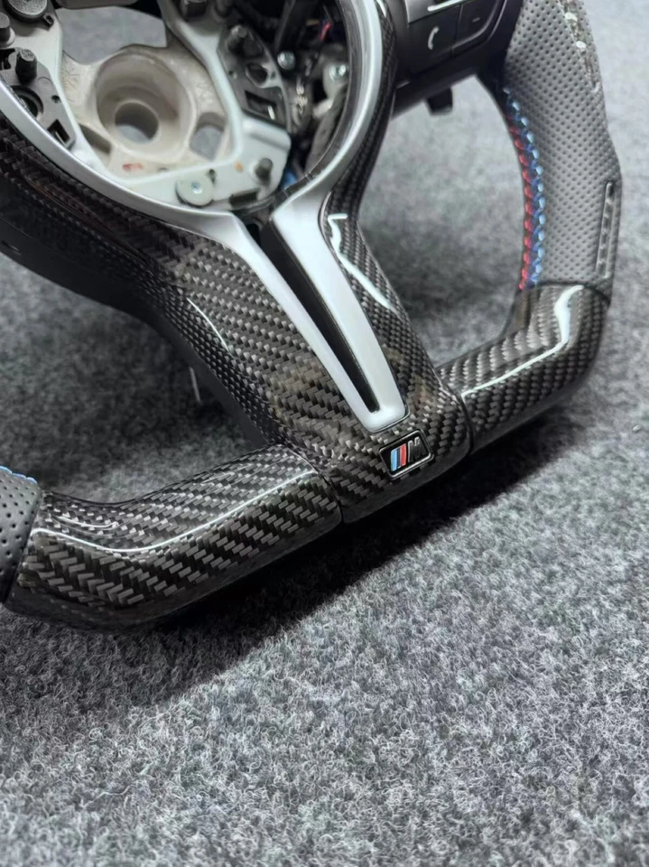 Руль из настоящего углеродного волокна для BMW F30 F20 F21 F25 F15 M2 M3 M4 F80 F82 - Изображение 4 из 4