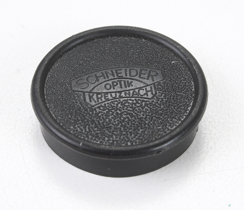 SCHNEIDER BLACK PLASTIC SLIP-ON LENS CAP 223/9-24 (24MM