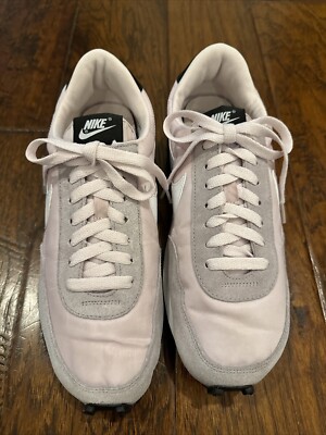 Size 9.5 - Nike Daybreak Barely Rose W | eBay