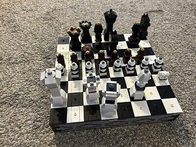  LEGO Iconic Chess Set 40174, 2 Players : Toys & Games