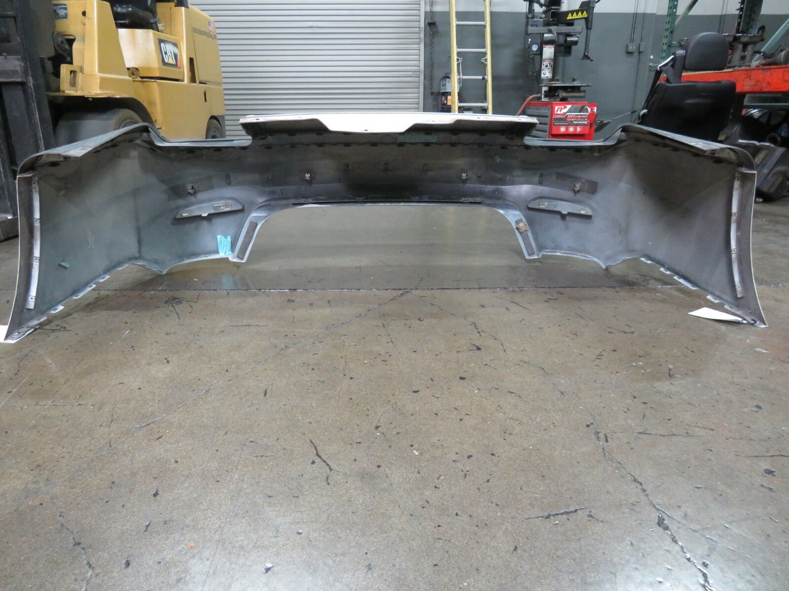 Maserati Quattroporte, Rear Bumper Assembly, w/Sensors, Used, P/N 673000021
