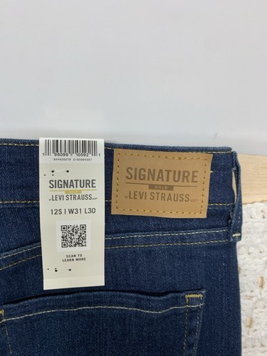 NWT Signature Levi Strauss Jeans Women’s 12S W31 L30 Mid Rise Bootcut Blue Denim - Picture 4 of 11