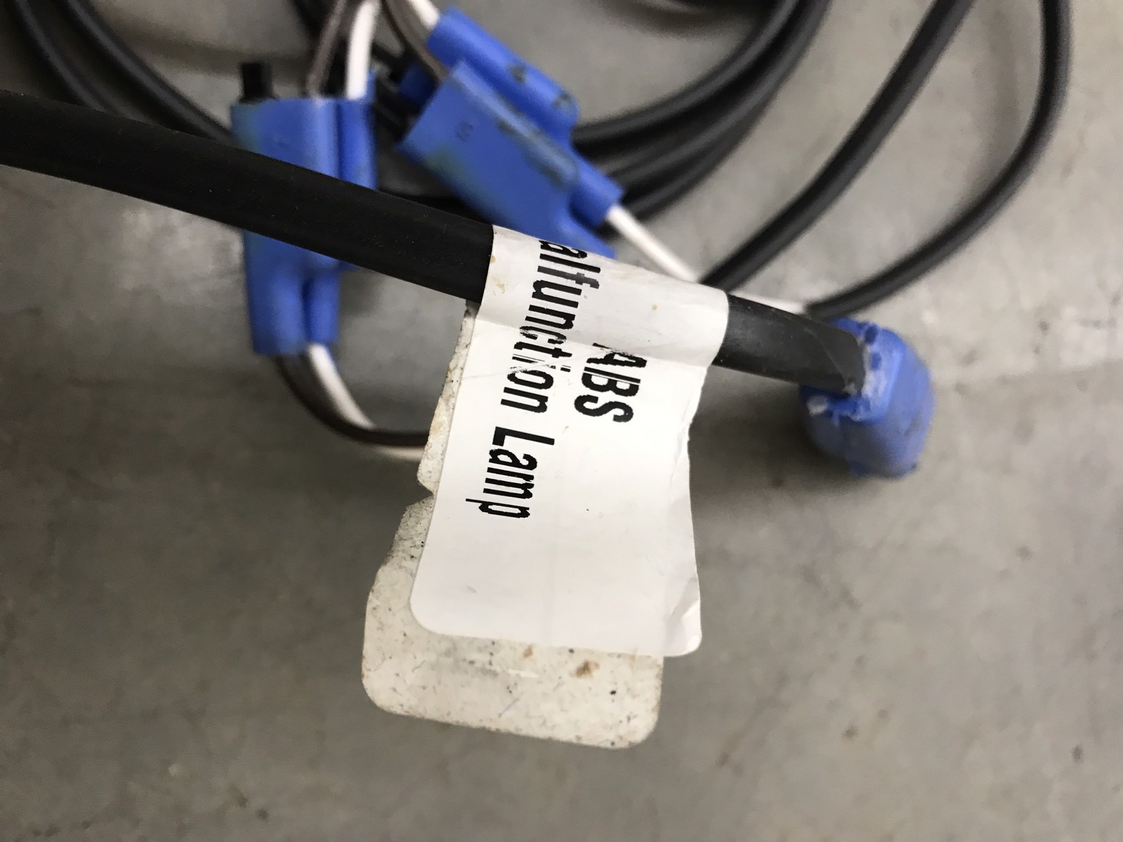 NEW GENUINE OEM GROTE REAR SILL HARNESS 016761E3 ABS ULTRA BLUE SEAL