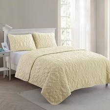 Vcny Home 3-Piece Queen Quilt Set Embossed Microfiber Bedding Coastal Sea Life
