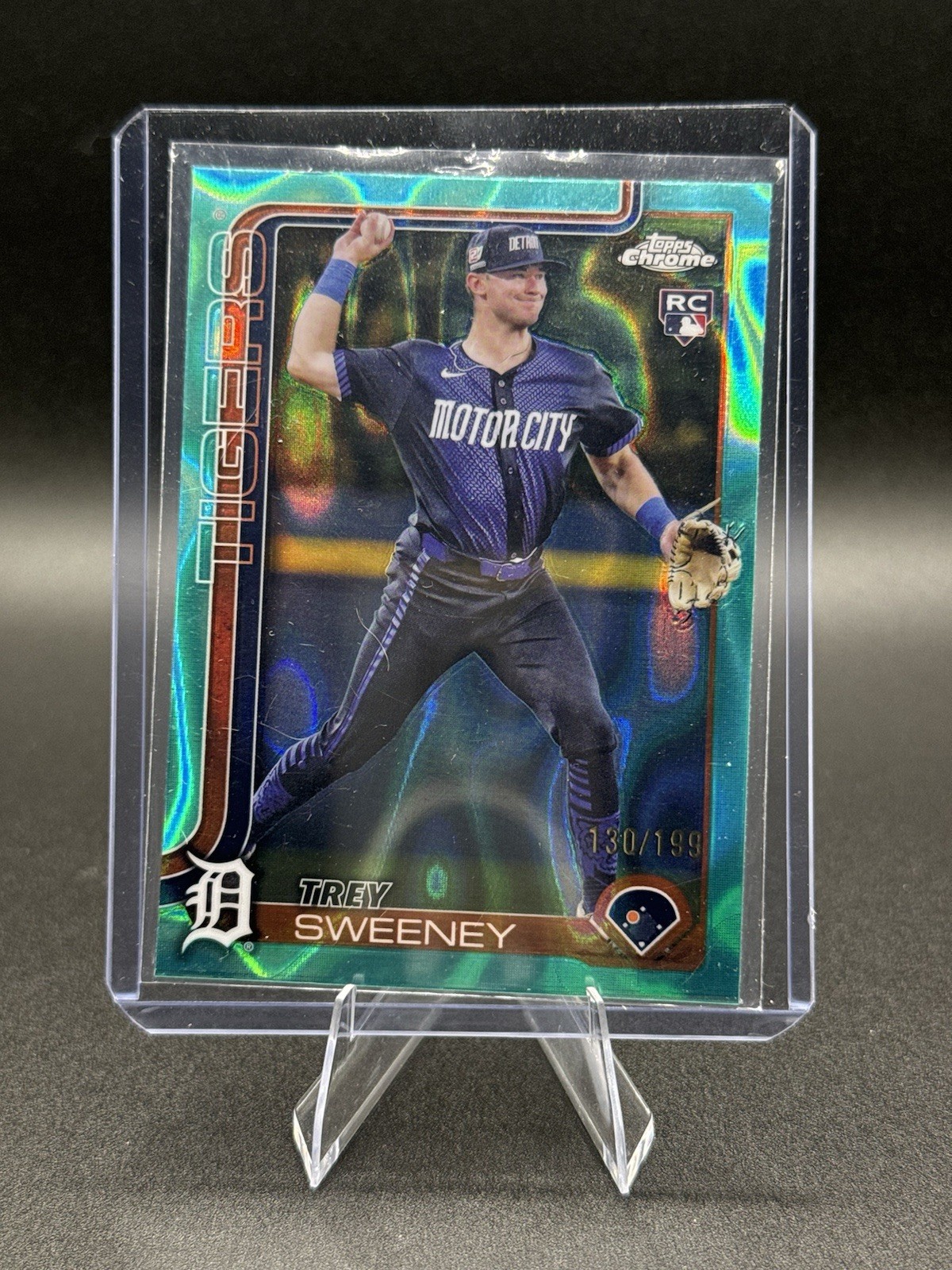 2025 Topps Chrome - Trey Sweeney #6 Aqua Raywave Refractor /199 (RC)