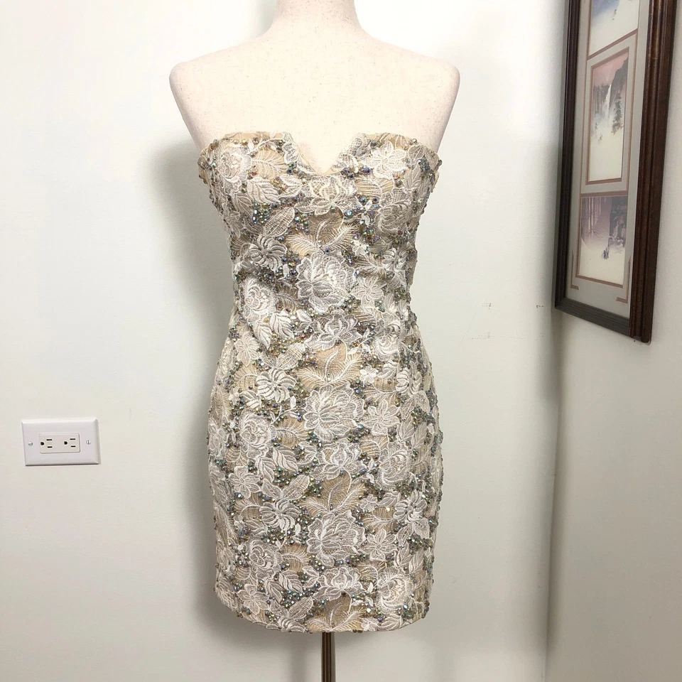 La Femme без бретелек кружева блестки мини-платье размер 4 официальный коктейль выпускного вечера новый - Изображение 2 из 4