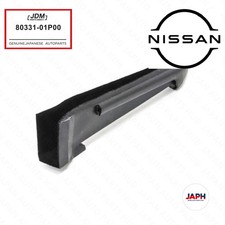 8033101P00 Genuine Nissan Rubber Front Door Corner RH 80331-01p00