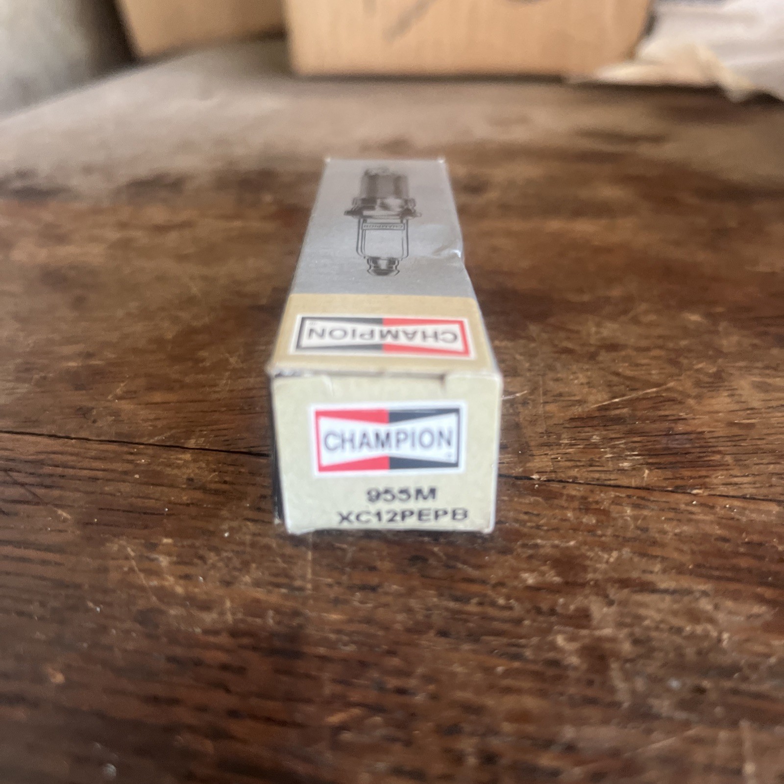 NOS Champion 955M Double Platinum Spark Plug XC12PEPB