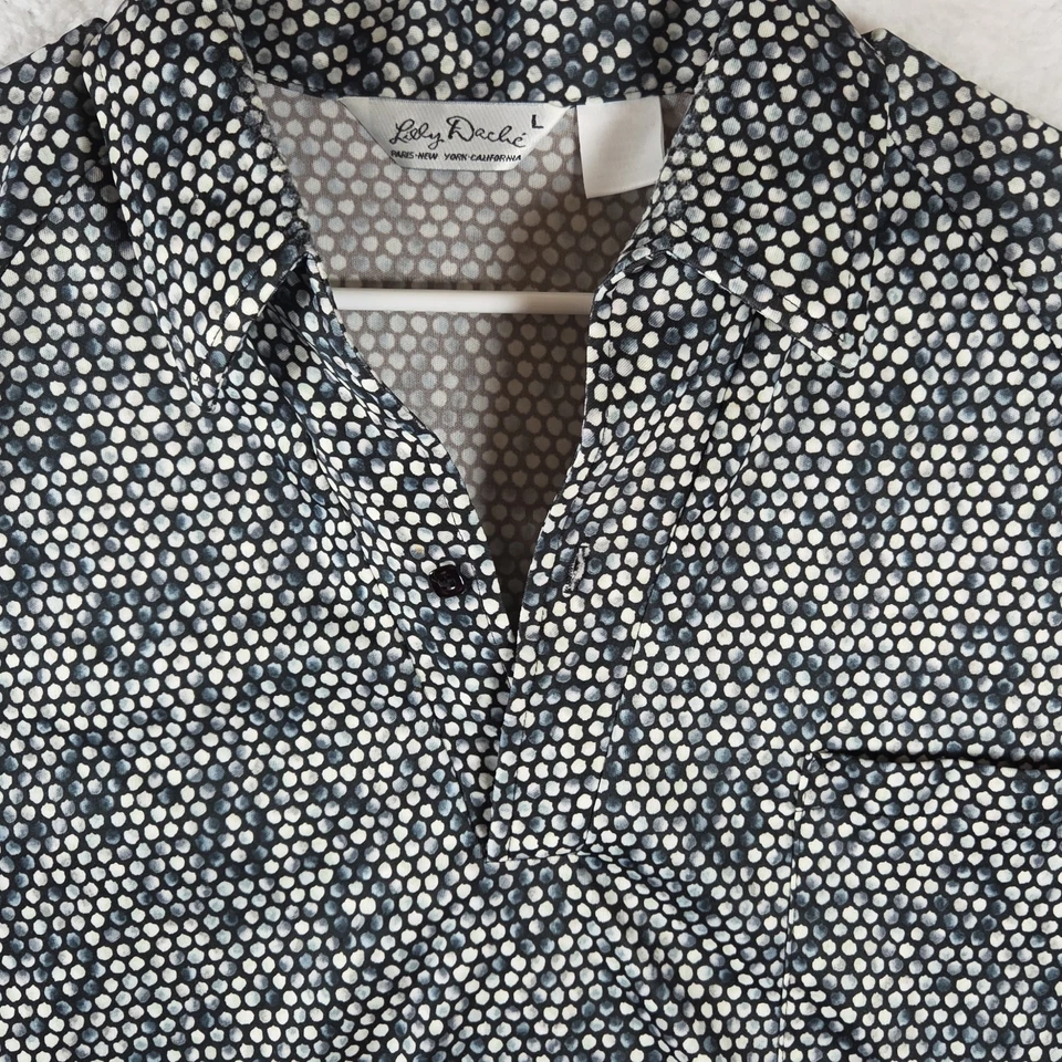 Polo vintage años 70 Lilly Daché para hombre patrón geométrico mod manga corta Foto 2 de 4