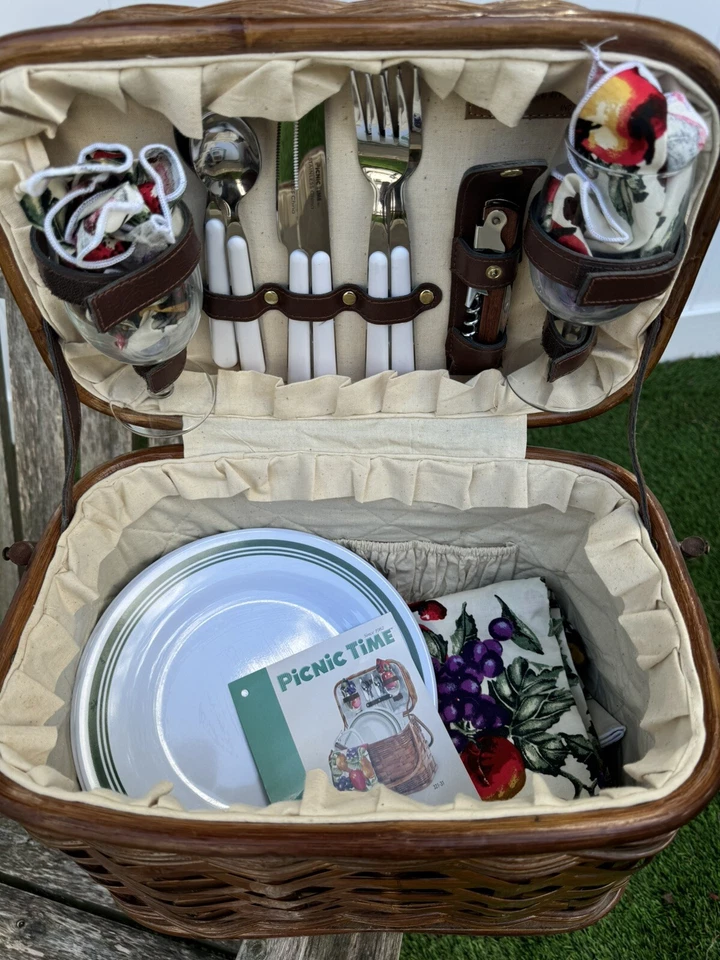Picnic Time NUEVO Romance Ratán Bambú Cesta Platos Vasos Servilletas Mantel! Foto 2 de 4