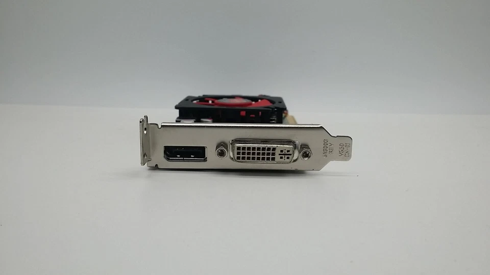 Dell ATI RADEON HD 6450 1Gb GDDR3 PCI-E Graphic card - 0WH7F, 00WH7F  - Image 3 of 4