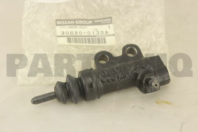N2OR1 N2BK1 3062001J0A Genuine Nissan CYLINDER ASSY-CLUTCH OPERATING