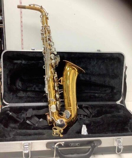 KING Cleveland Alto Saxophone, USA, Good Condition. with KING Cleveland Alto Saxophone, USA, Good Condition. with