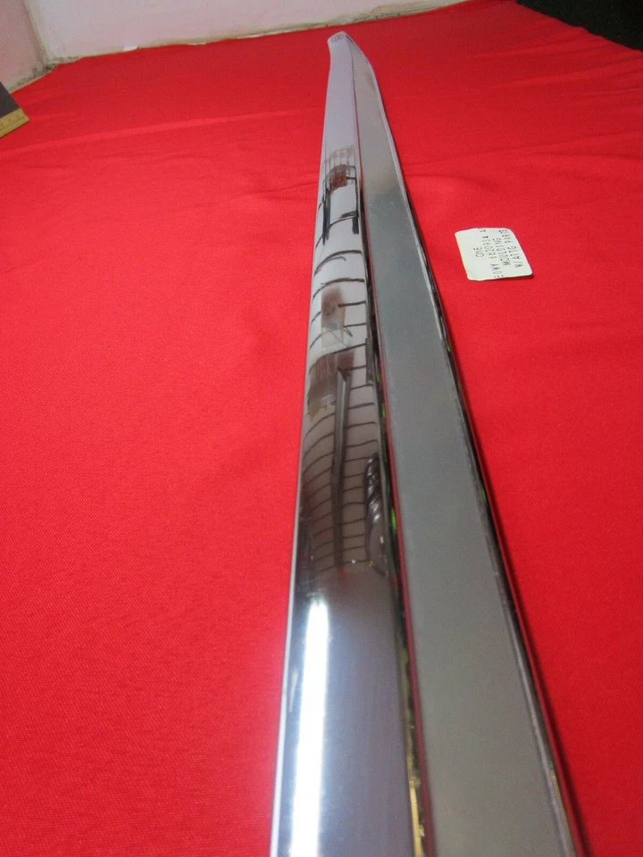 CINTURÓN PUERTA MERCURY COUGAR XR-7 1980-1982 MOLDURA DERECHA NOS Foto 3 de 4