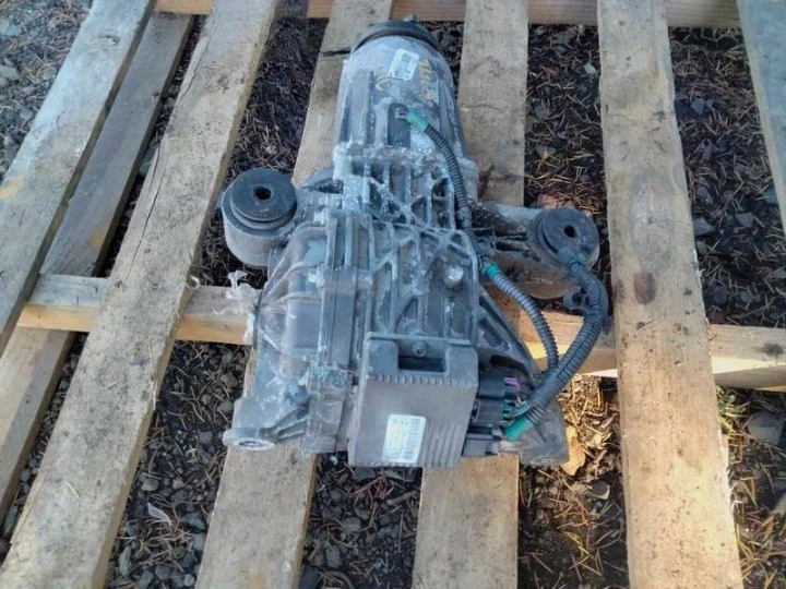 2010-2017 Chevrolet Equinox Rear Axle Differential Carrier Assembly 2.4 AT OEM Foto 2 de 4