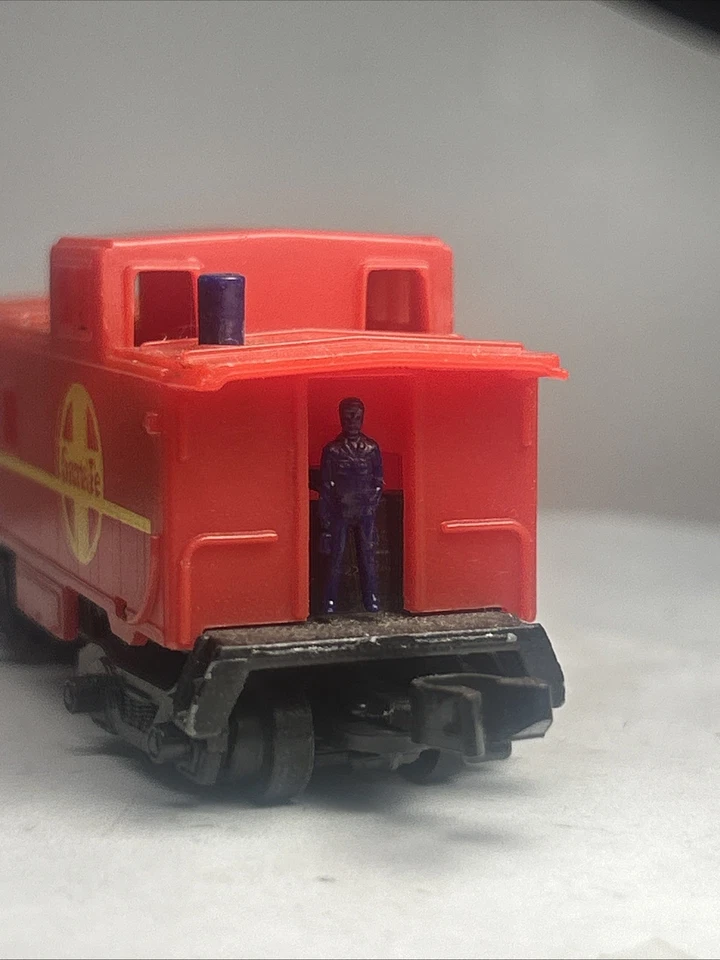 De colección 1983 Mattel/Hot Wheels Railroad Santa Fe Caboose Foto 4 de 4