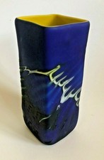 Hand Blown Art Glass Vase Royal Blue w/Green Swirl Design  Yellow Interior 7"