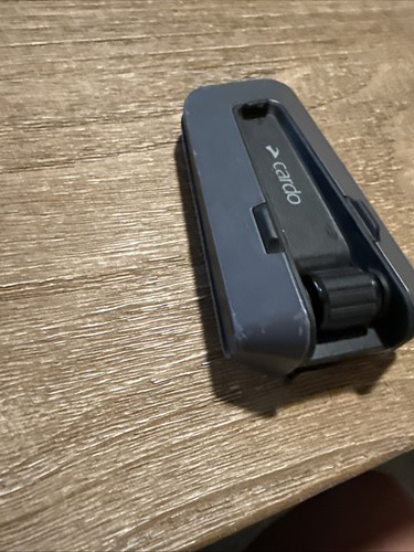 Cardo PackTalk Edge Headset Bluetooth - UNIT ONLY - BUTTON ISSUE - Picture 2 of 3