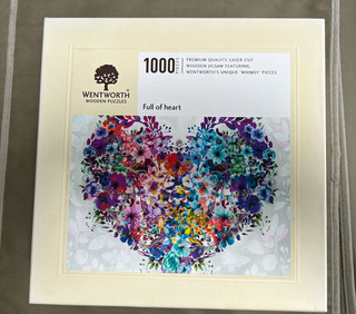 Wentworth Wooden Puzzle 1000pcs Full of Heart