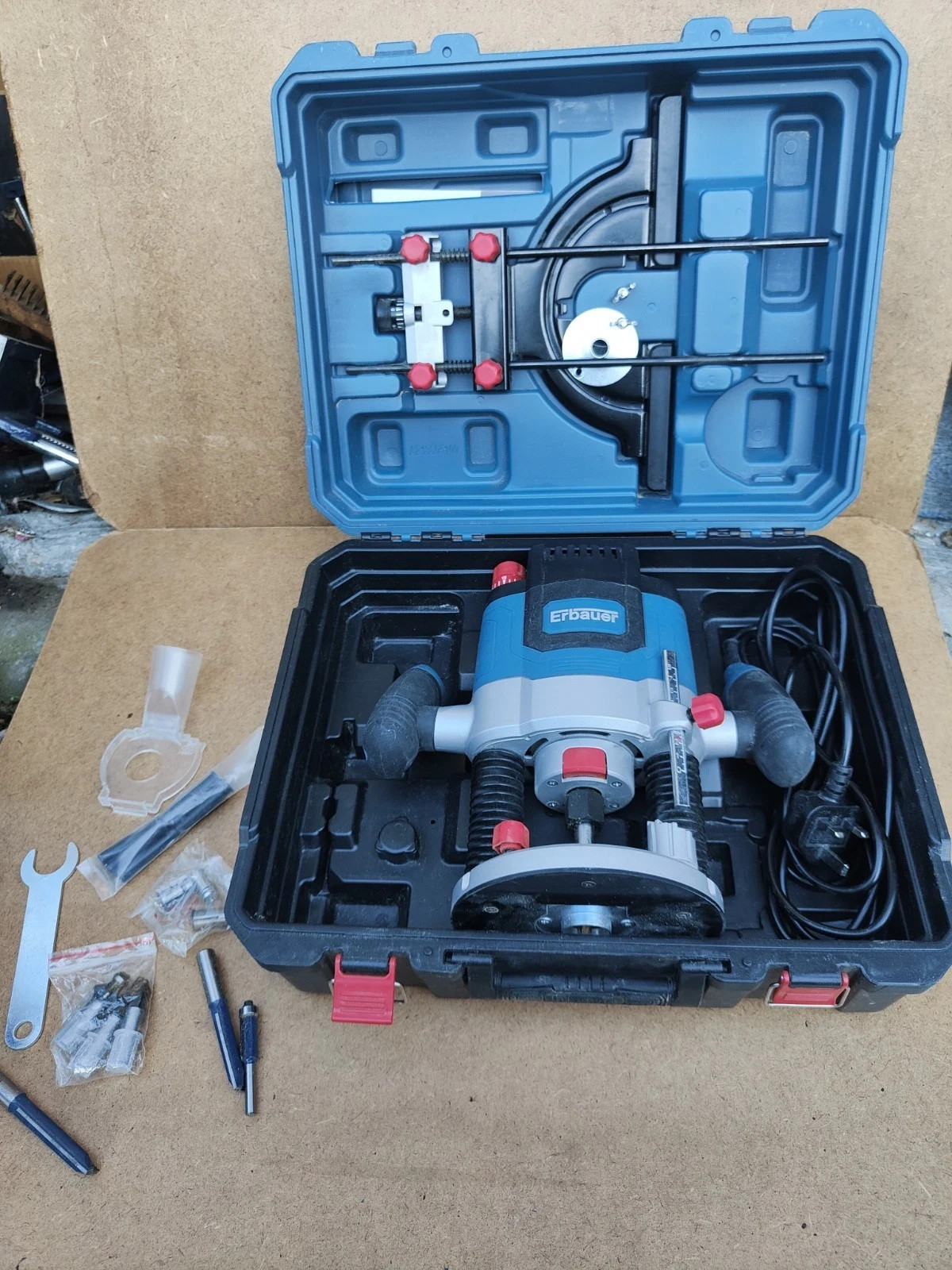 Erbaurer ER2100 Router Corded Electric Dust Extraction Variable Speed ...