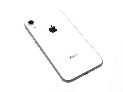 Apple iPhone XR A1984 (11,8) 64GB 6.1