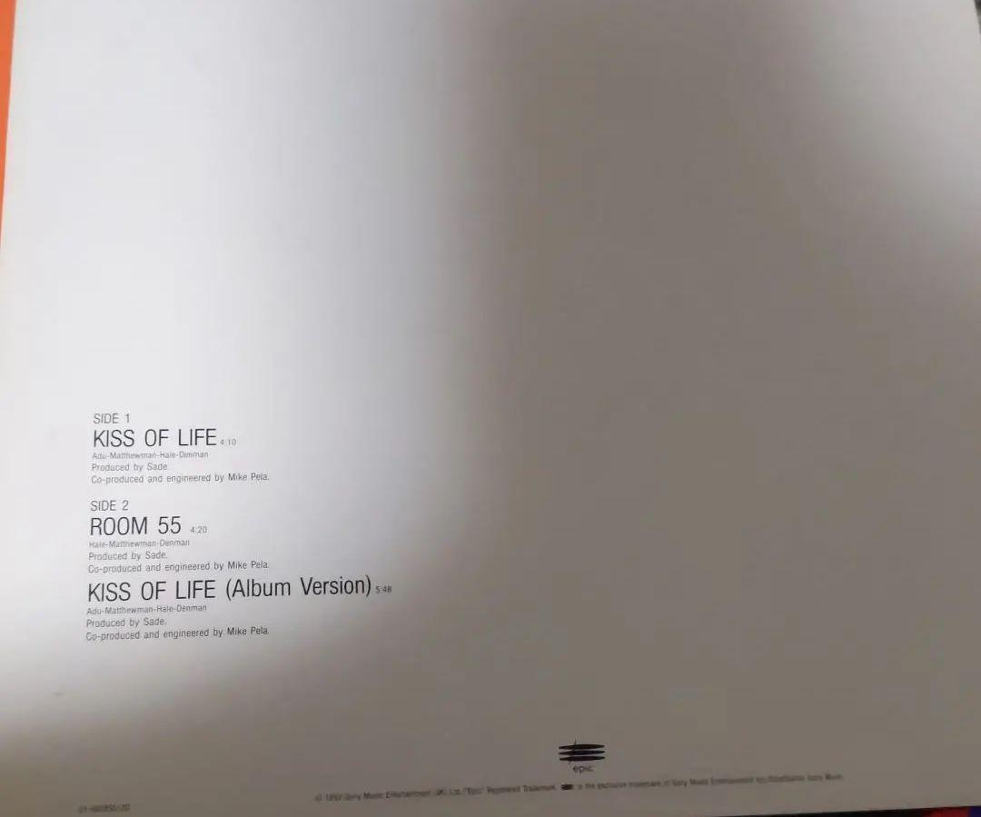 Sade / Kiss Of Life 12