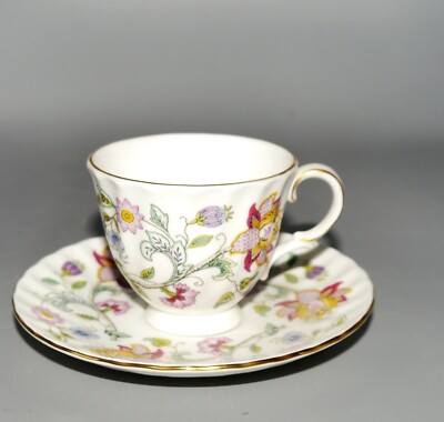 Minton England fine Bone China Haddon Hall Gold Espressotasse 0,1 ltr. + Untere