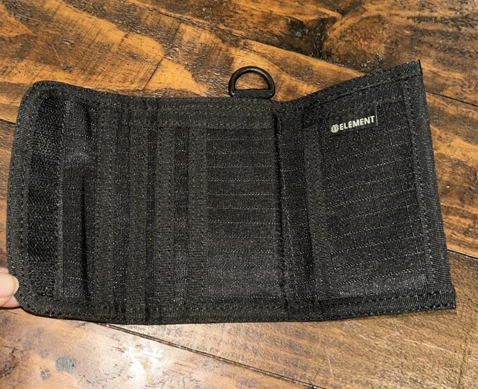 MENS ELEMENT BLACK TRIFOLD WALLET - image 3 of 3