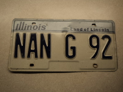 EXPIRED VINTAGE ILLINOIS Land of Lincoln VANITY License Plate NAN G 92 IL