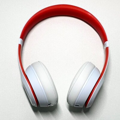 NEW SEALED - Beats Solo3 Wireless Bluetooth Club Collection