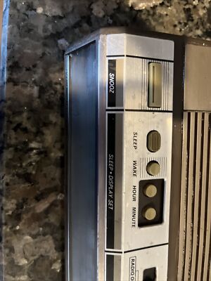 Vintage 1980s General Electric GE 7-4646a Am/fm Digital Clock