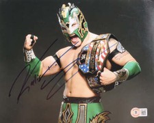 Kalisto Signed 8x10 Photo (Beckett)
